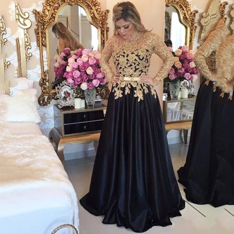 New Stylish Long Sleeves Prom Dresses Gold Applique Black Evening Gown