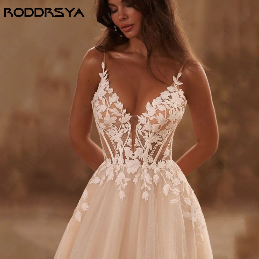 Stunning RODDRSYA Wedding Dress - V-Neck Tulle with Glitter & Lace App